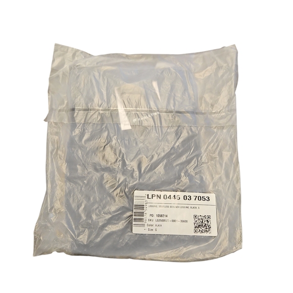 Fabletics Black Seamless Scrunch Legging - Picture 5 of 5